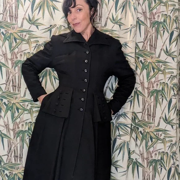 40s GOTH Black Wool Princess Coat sz XS Jaunty Juniors Mint Cond Warm & Elegant!